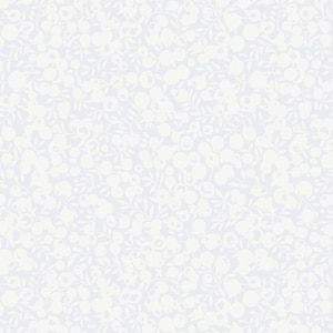 Puede incluir: Un patrón floral blanco y azul claro. El diseño presenta un patrón repetitivo de flores y hojas blancas sobre un fondo azul claro. El efecto general es delicado y aireado.