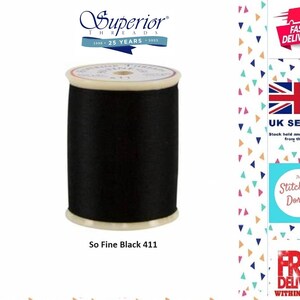 Hilo de poliéster muy fino. Color Negro 411. 50wt 550 yardas, de Superior Threads. Hilo de 3 capas de 50wt para coser, acolchar y hacer canillas.