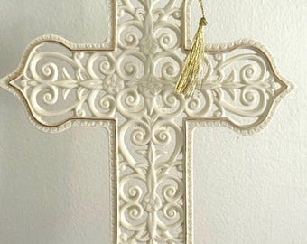 Vintage 10" MIKASA Porcelain Ivory Religious Cross Gold Trim