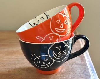 Vintage Starbucks Halloween Jack-O'-Lantern 10 oz ceramic mugs Set of 2