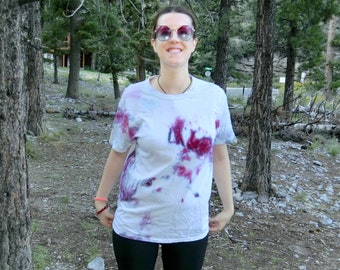 P09 - Adult Large Tie Dye T-shirt - L - minimalist white pink purple and blue pastel goth ice dye tee hippie boho bohemian trippy vaporwave