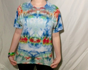 O75 - Adult Large Tie Dye T-shirt - L - Blue geometric heart grunge pastel goth ice dye tee hippie boho bohemian vaporwave grunge festival