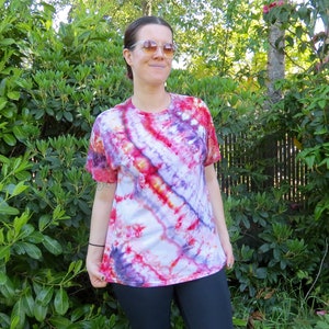 Q09 - Adult Large Tie Dye T-shirt - L - Orange pink purple layers yogi yoga psychedelic ice dye tee hippie boho bohemian trippy vaporwave
