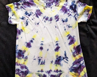 R06 - Youth Large - YL - tie-dye t-shirt - Purple and yellow minimalist design tie-dye t-shirt youth kid's children's large