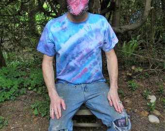 Q35 - Adult Large Tie Dye T-shirt - L - Blue purple yellow waves pastel goth minimalist psychedelic hippie boho bohemian trippy vaporwave