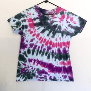 D12 - Adult Medium - M - tie-dye t-shirt pink black & purple burst spiral v-neck pastel goth grunge bohemian trippy psychedelic festival
