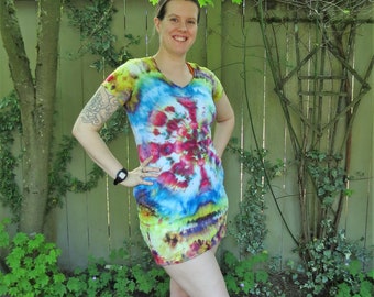 Q27 - Small/Medium V-neck Tie-Dye T-shirt Dress - Blue pink and yellow Mandala yoga summer