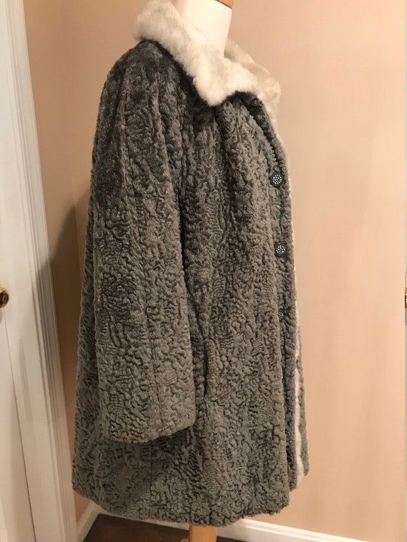 Vintage Suzy Lynn Faux Fur Coat - image 6