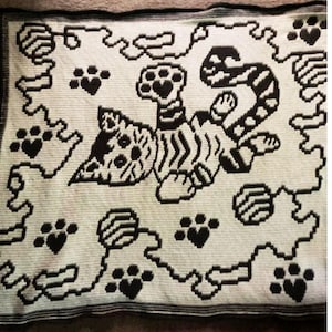 LovePrints Kitty Blanket - Overlay Mosaic Crochet Chart Pattern