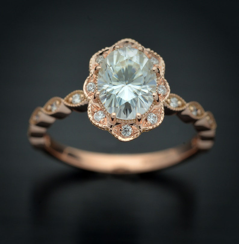 Oval Halo Engagement Ring in a Vintage Style With Lab Grown Etsy Canada