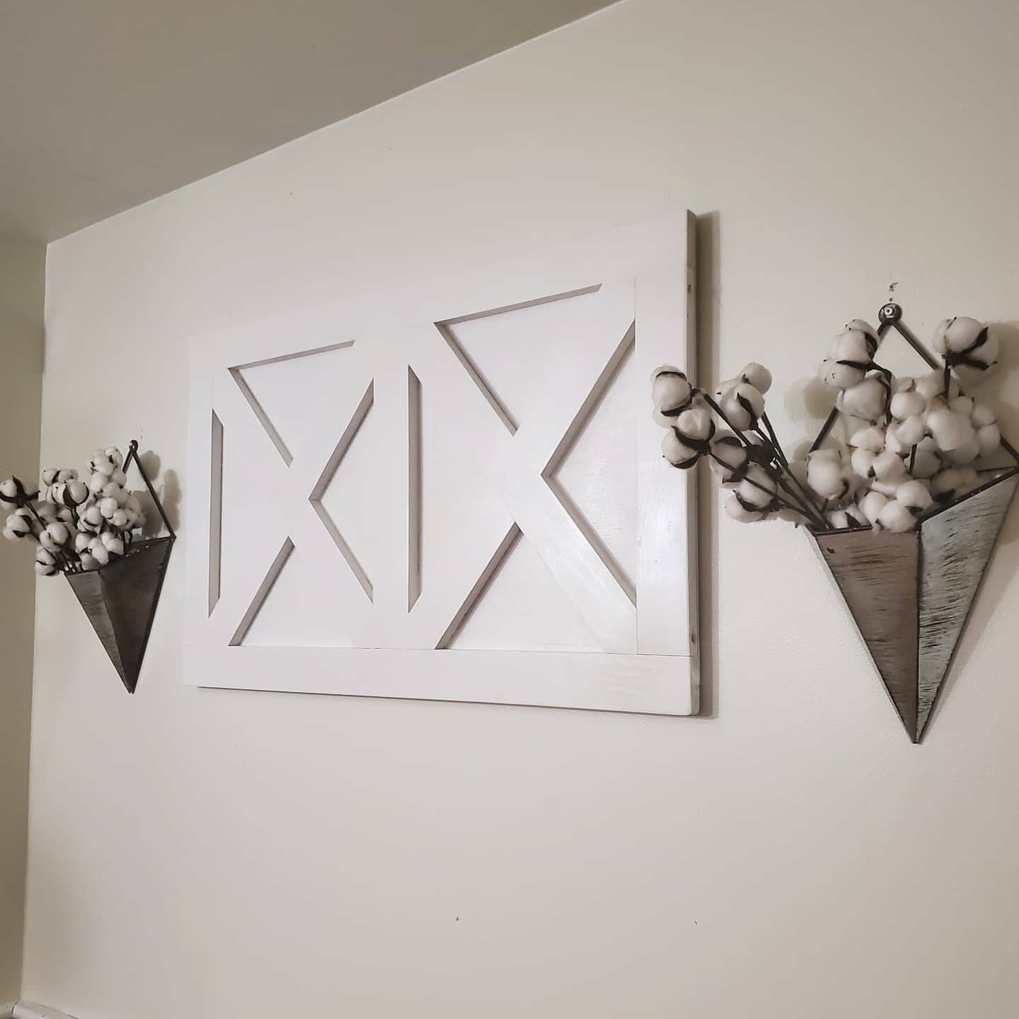 White Barn Door Wall Plaque With Mason Jars Farmhouse Living Etsy