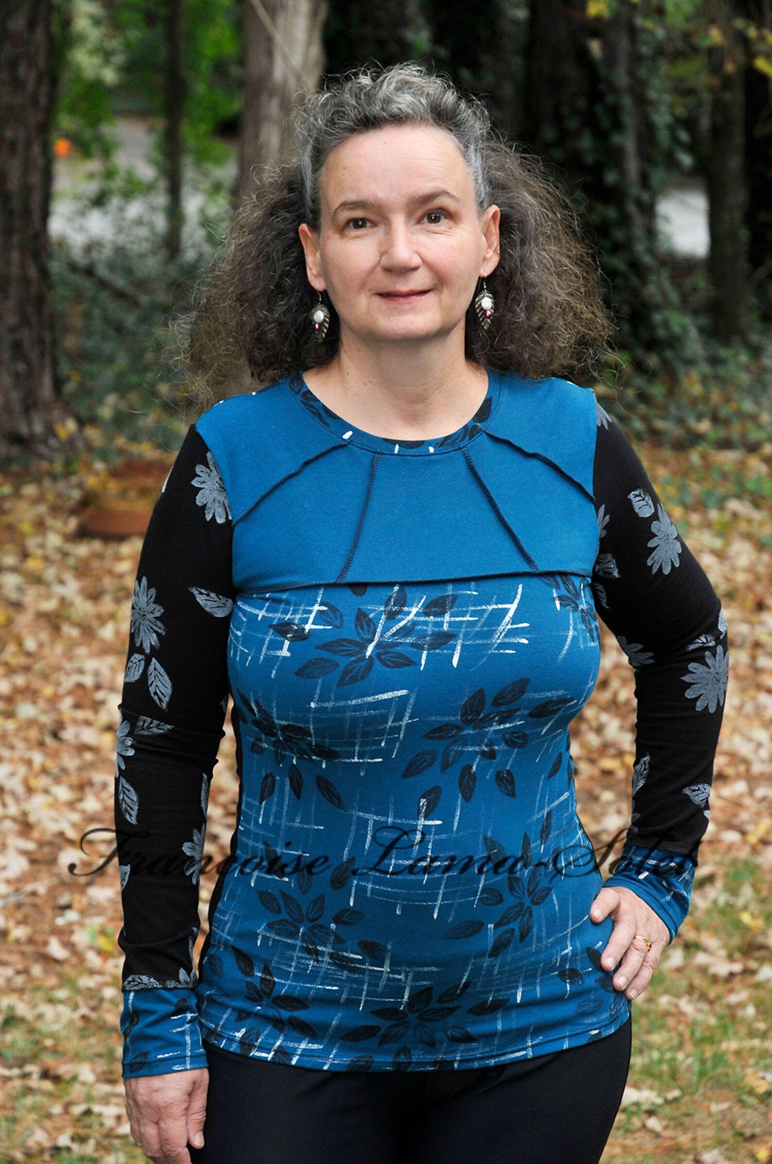 Fall Winter T-shirt Long Sleeve Teal Black Graphic Modern Top Abstract ...