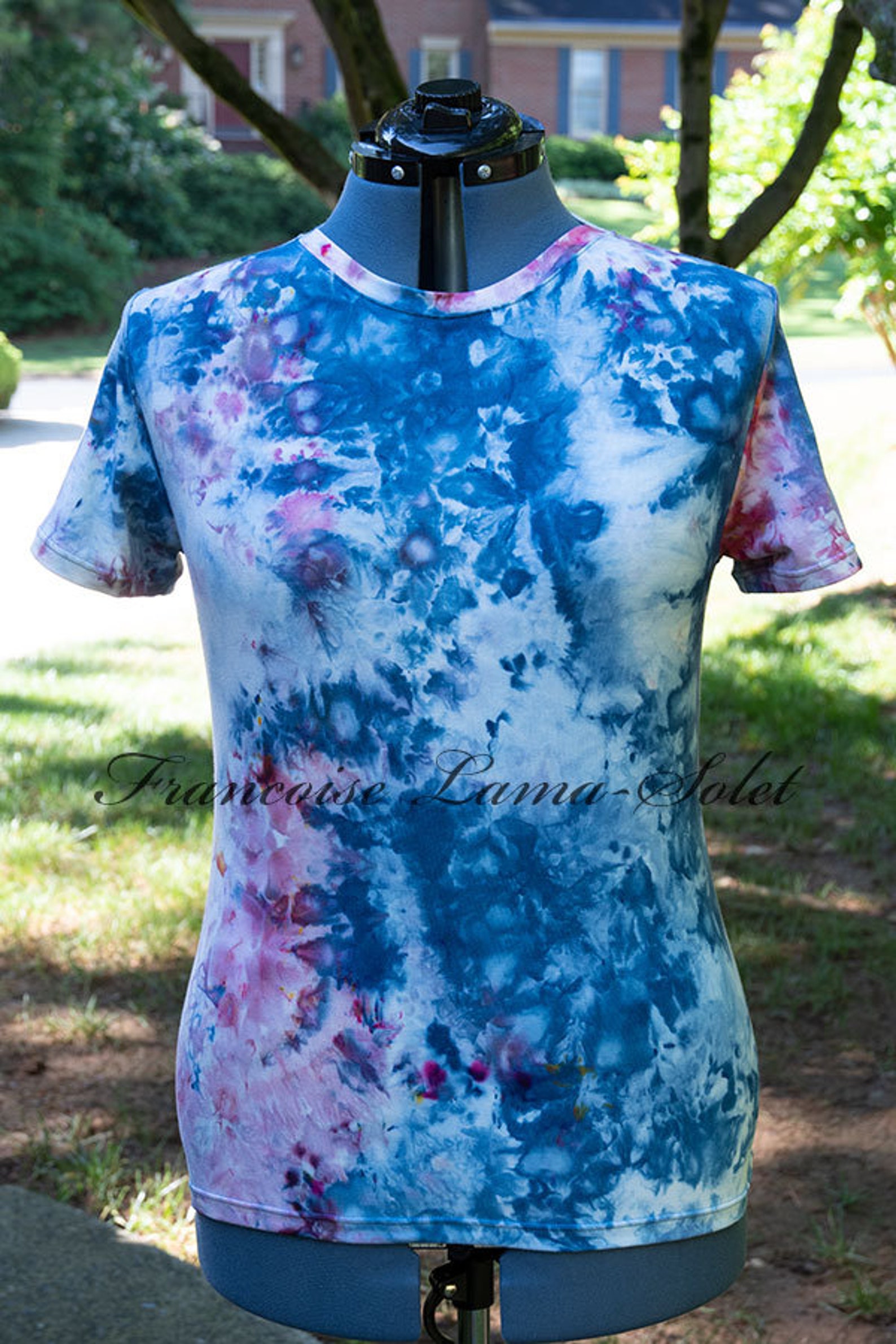 XL Blue Red and White Short Sleeve Tshirt Women Hand Dyed Etsy