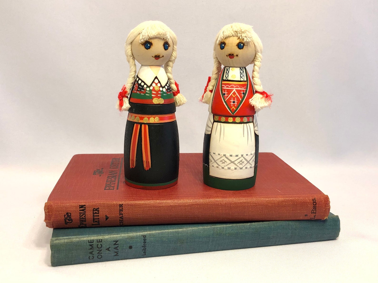 custom wood figurines