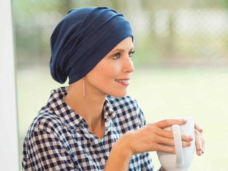 Snood ample 100 % coton pour femme Chapeau mou Bonnet ample Chapeaux Cancer Chapeaux de chimio Chapeau pour les patients atteints de cancer Couvre-chef Navy