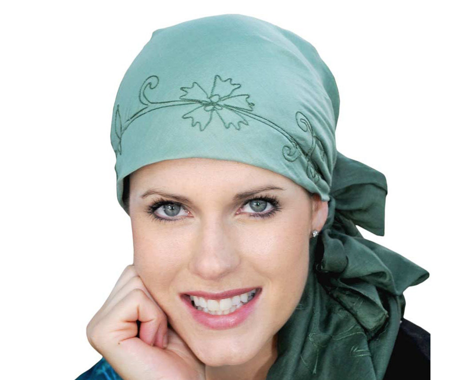 Платок на голову. Турецкие платки на голову. Готовые платки на голову. Татарский платок на голову.