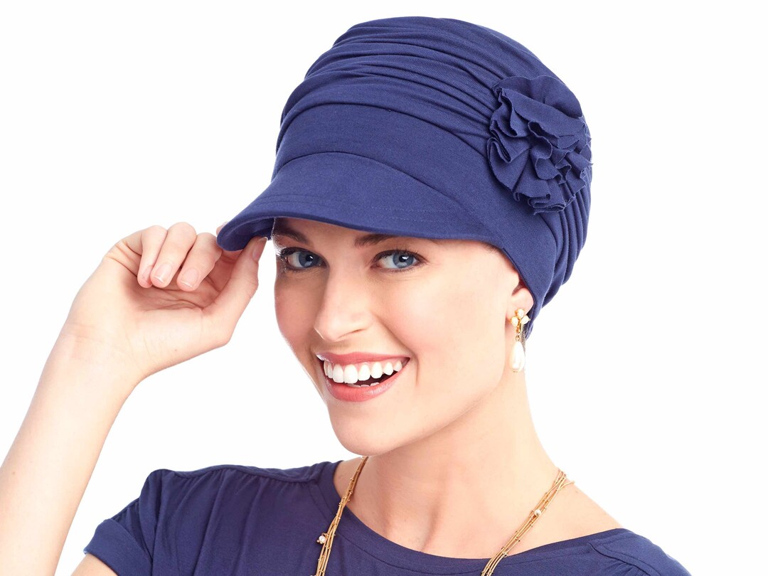 SIDE STRAP FLOWER KNIT CAP