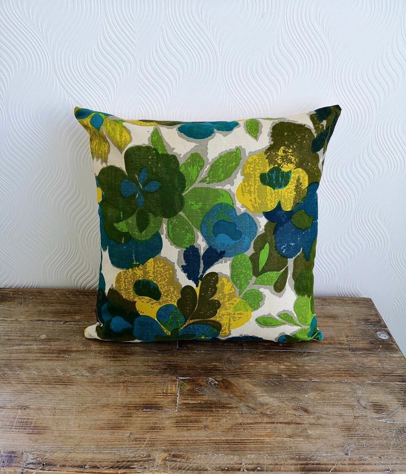 Home & Garden Pillows Turquoise Bright Throw Pillows Yellow Aqua Green