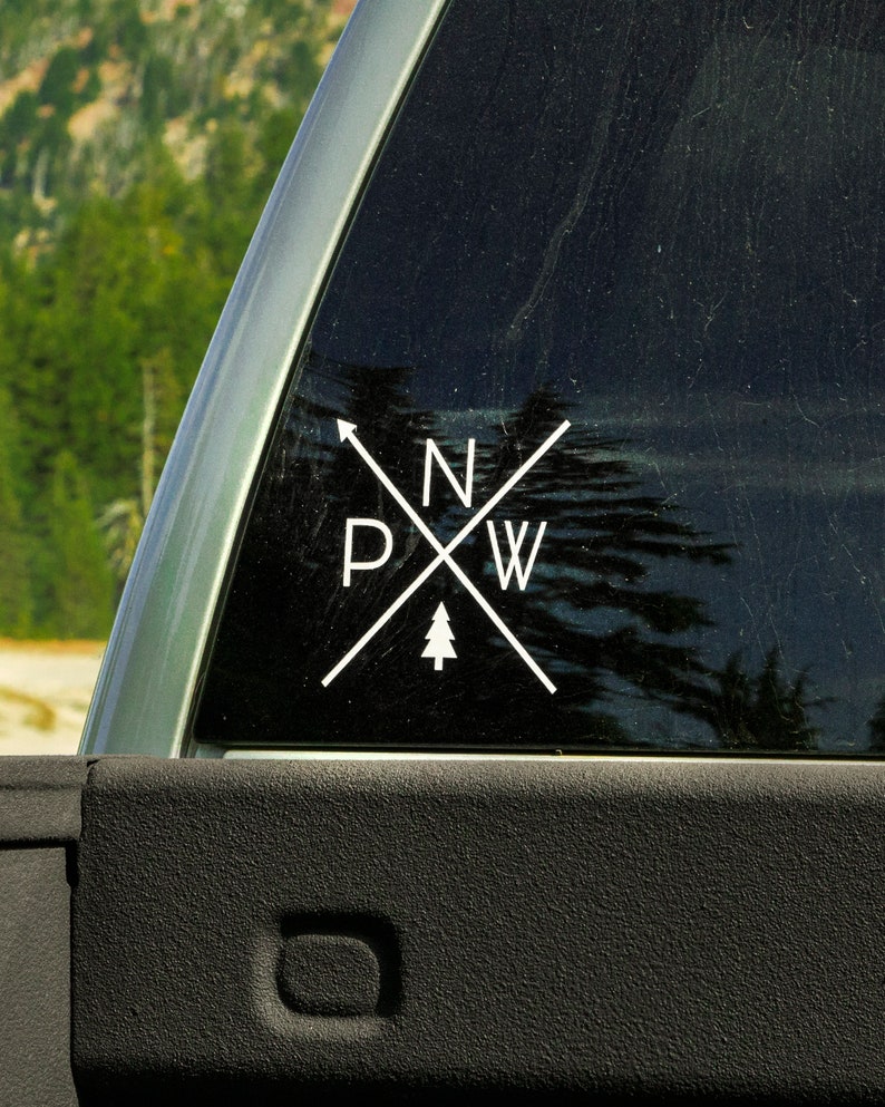 Das Original PNW Pride Vinyl Aufkleber Langlebig und wetterfest, perfekt für Auto und LKW-Fenster Kultiges pazifisches Nordwest-Kompass-Design Bild 2