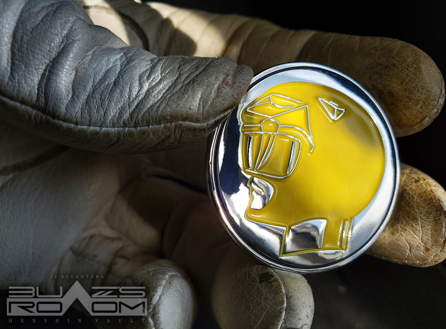 Zyumetal #1 YELLOW Metal Coin Saber-tooth Tiger Ranger Power