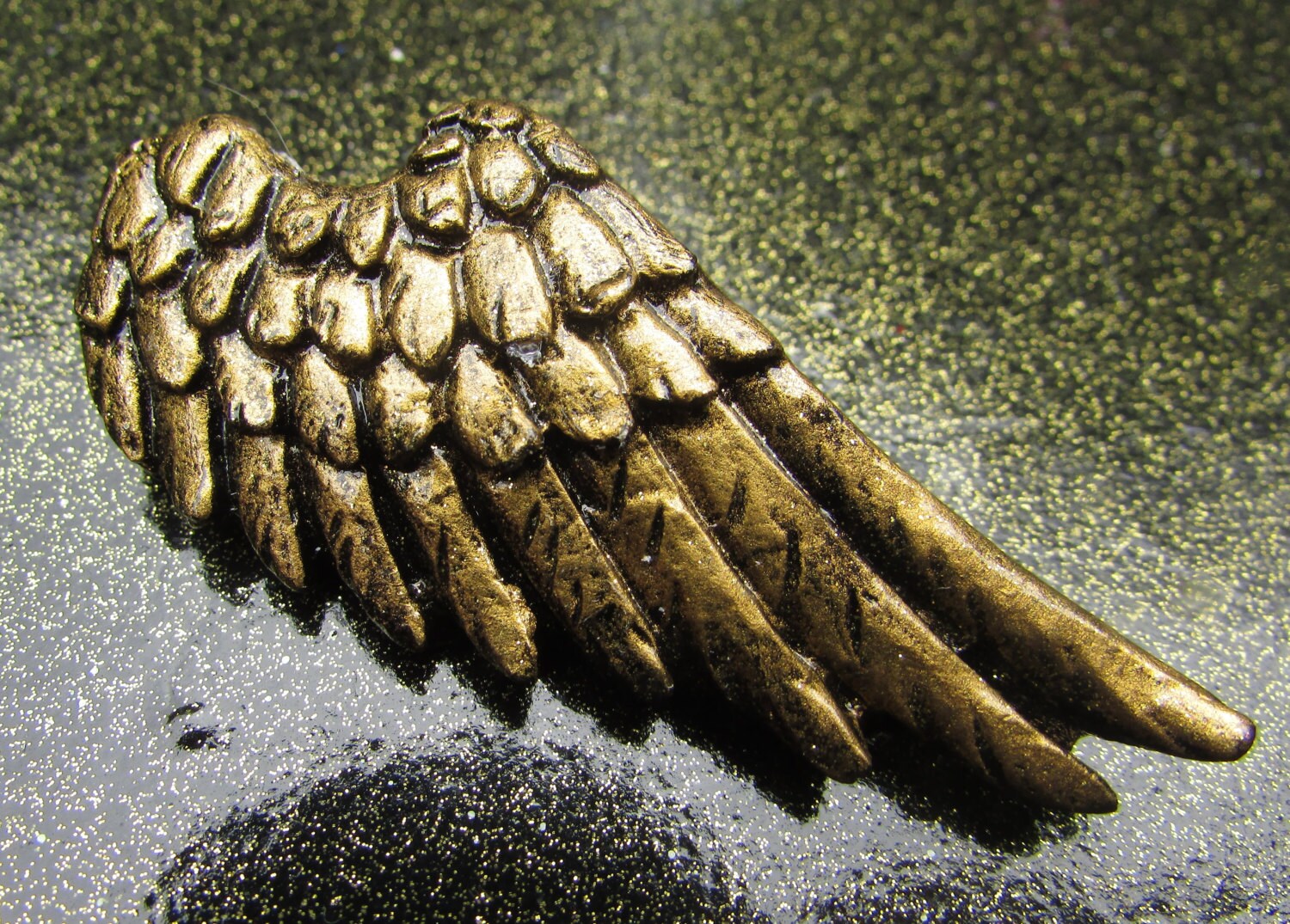 half wing pins half wing pins