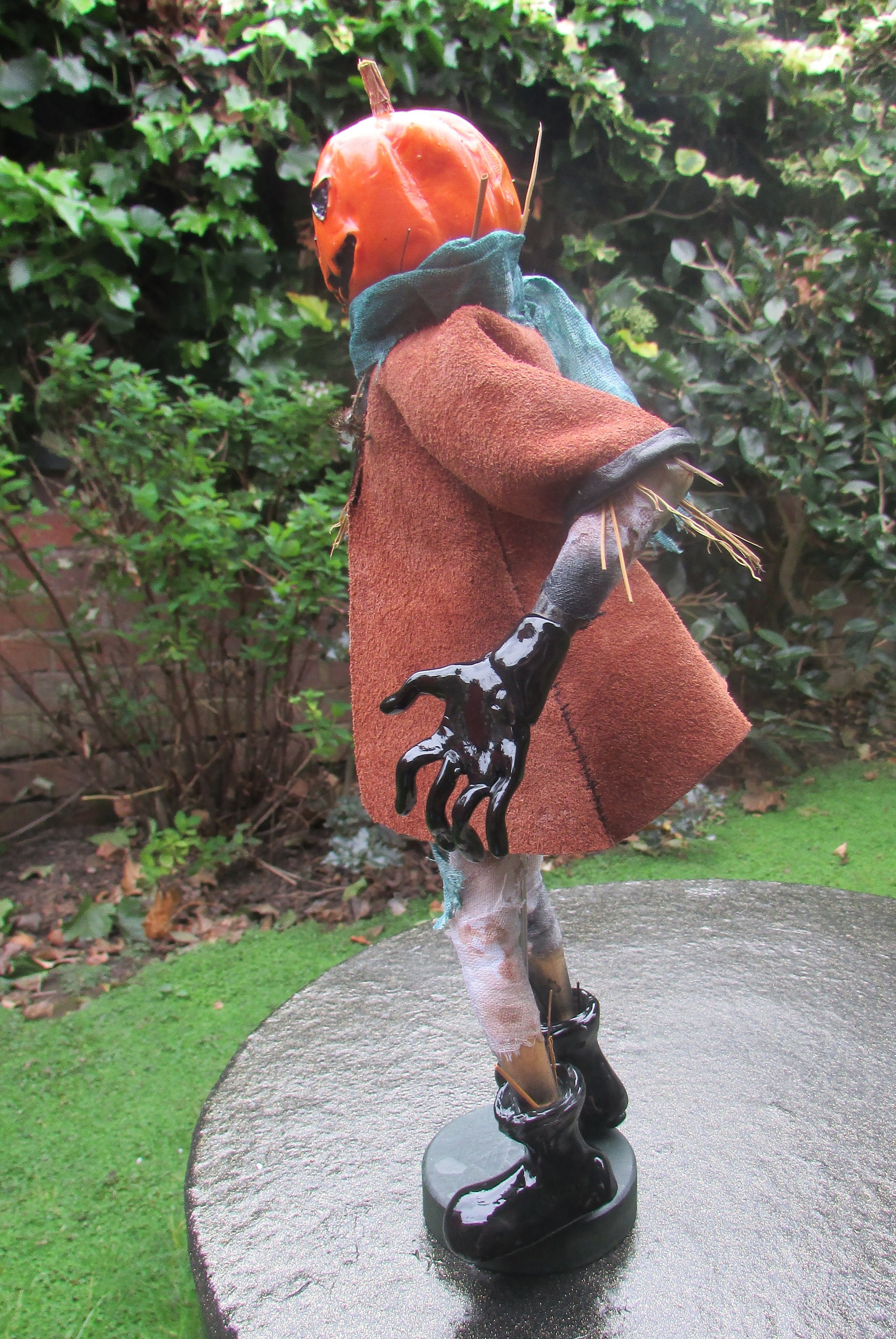 custom scarecrow figure