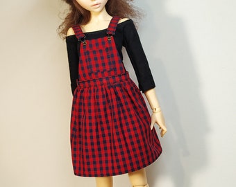 Minifee overalls skirt in black red checkered print and working straps! Minifee clothes outfit dress dungarees skirt