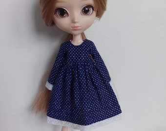 Dotted dress no 2 - different finishing lace - for pullip blythe azone momoko obitsu and similar dolls