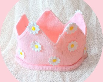 KIDS LOVE..Daisy Knitted Baby Pink Flower Crown