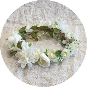 I love.. White Wedding Flower Crown