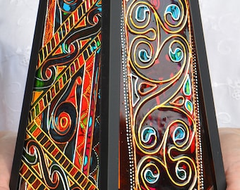 Welsh Irish Scottish Glass Art Eternity Knots in Rich Colour Celtic Knot Candle Lantern Stained Glass Garden Sun Catcher Window Ornament