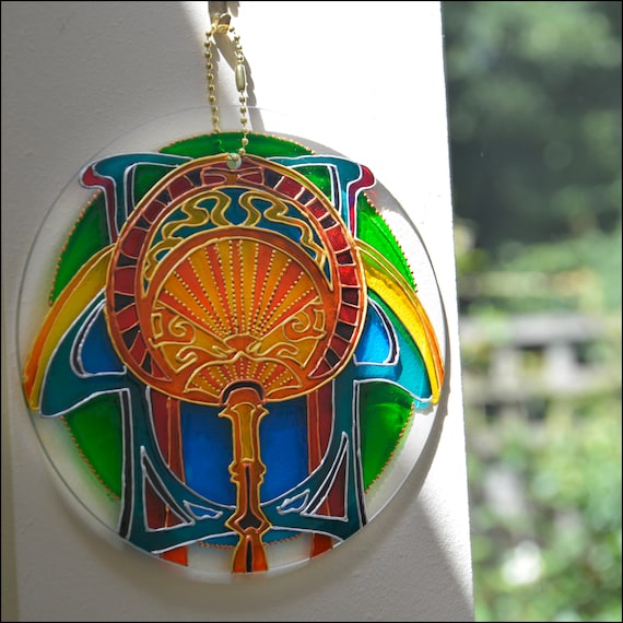 Embroidery Hoop Sun Catcher: Display Pretty Garden Blooms - Red Leaf Style