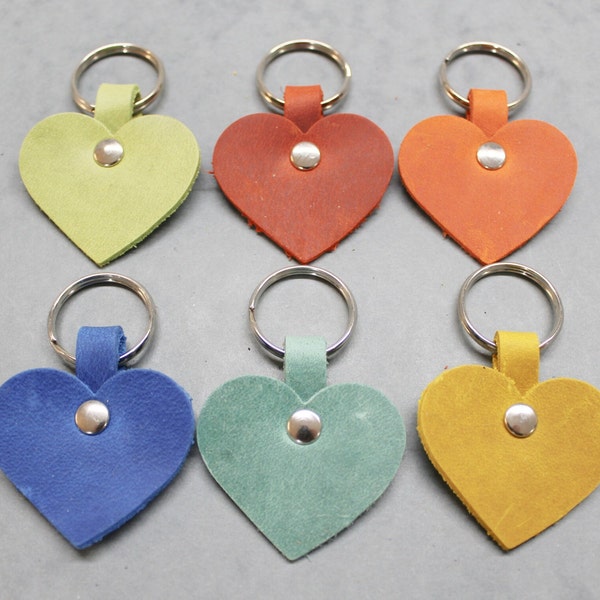 Heart keychain custom, personalized keychains,girlfriend gift,Heart keychain,Inicials keychain,gift for her, Christmas gift,stocking filler,