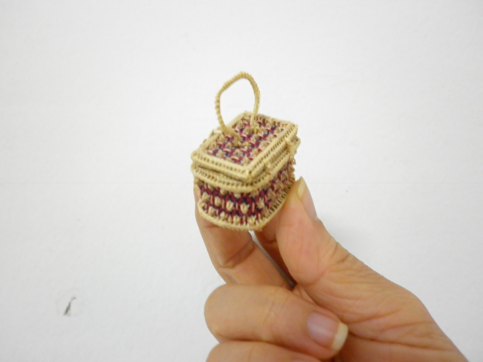 Mini baskets made from rattan and bamboo.they made as same Etsy