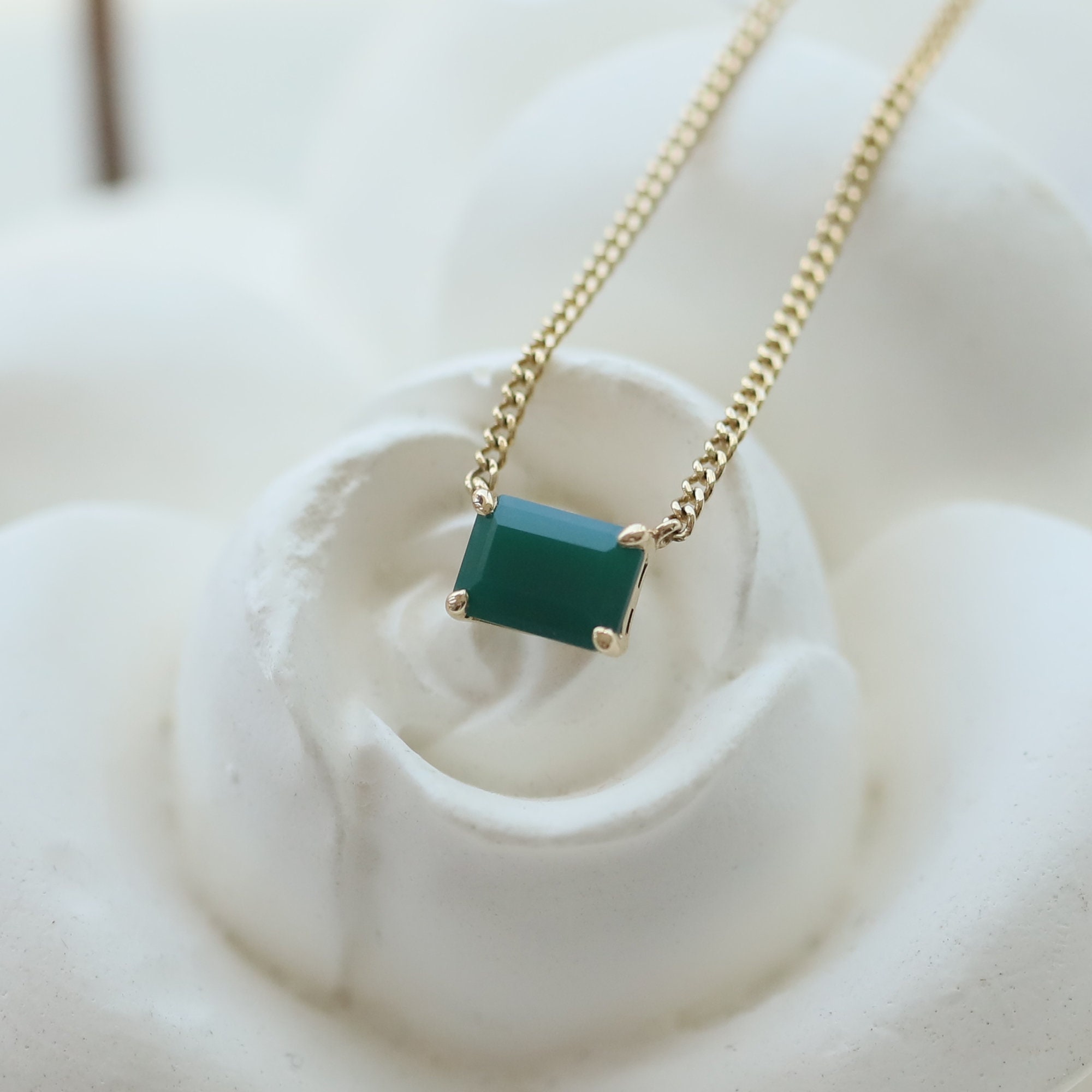 ネックレス・ペンダント [Retro finger] GREEN ONYX NECKLACE Green Onyx 18k Yellow Gold Over Silver Pendant With Chain