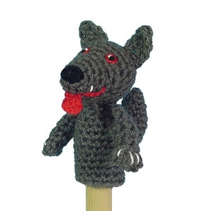 Werewolf Finger Puppet crochet PATTERN. Great little gift for Halloween.