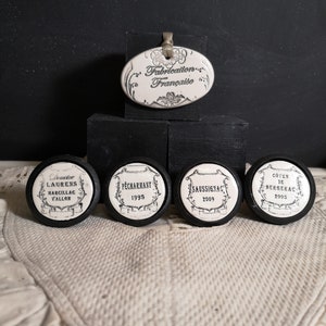 “Sud Ouest Wines” furniture knob Black