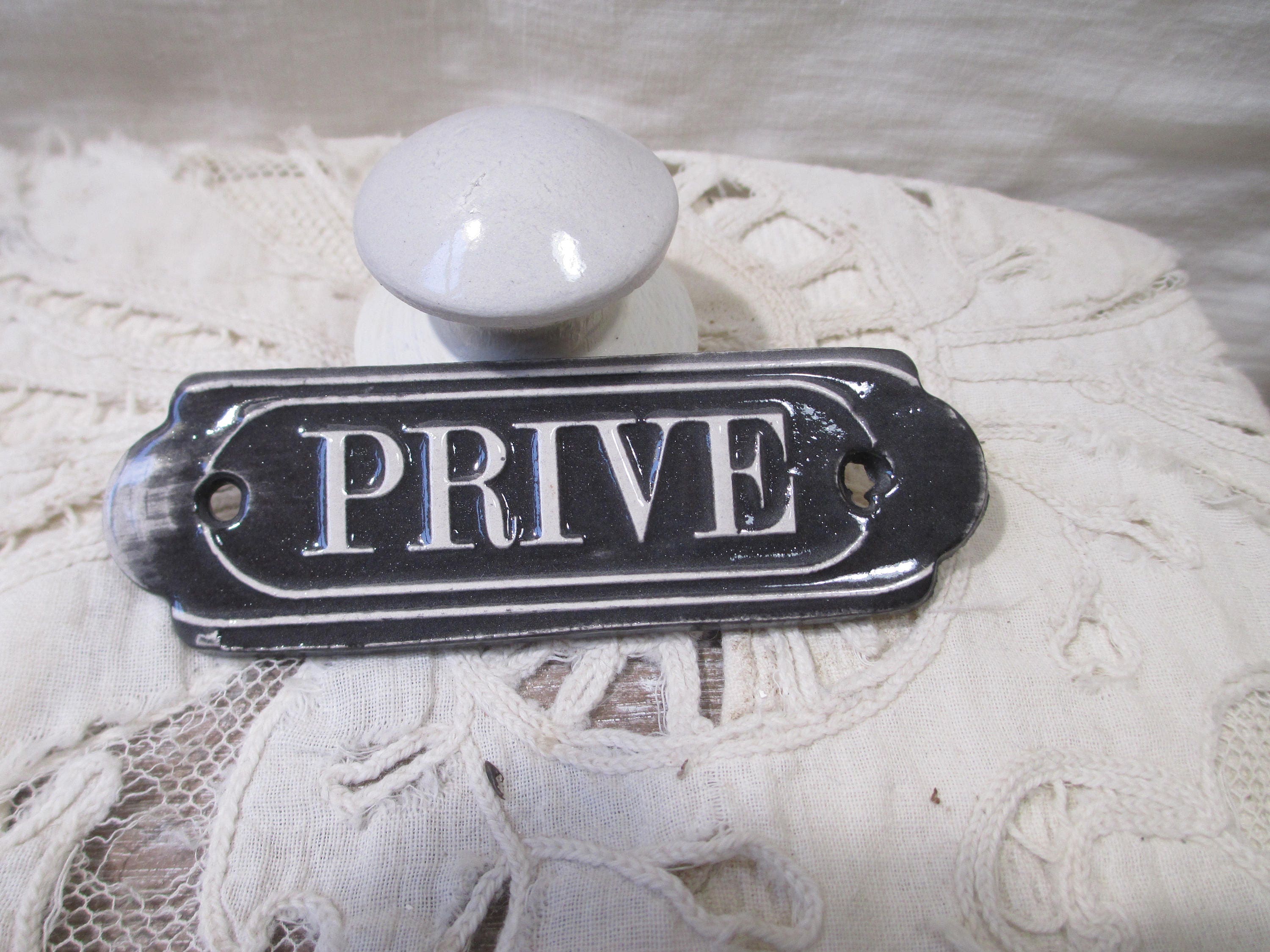 Plaque en Céramique Émaillée Personnalisable | Inscription sur Commande