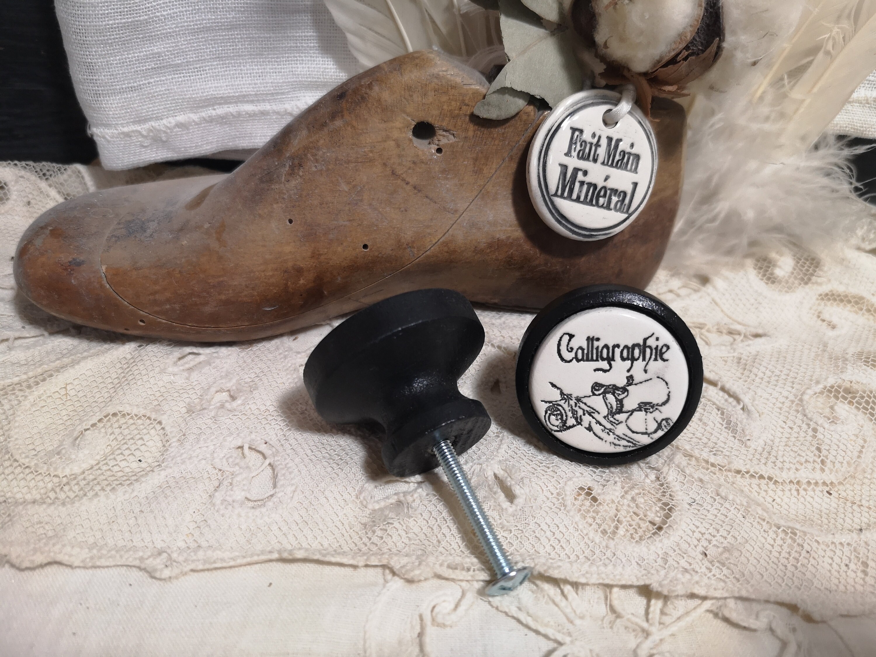 Bouton Meuble Porte Tiroir Bois Céramique Artisanal Personnalisé calligraphie