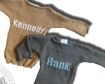 Benutzerdefinierter Pullover mit Babynamen | Gestrickte Babykleidung, bestickter Babypullover, Babypullover mit Namen, personalisierter Neugeborenenpullover, Frühchen