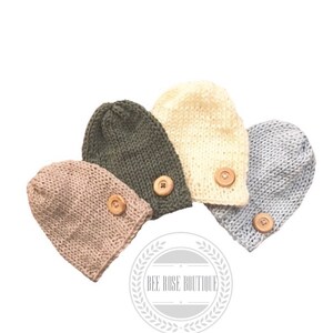 Knitted baby hat with button | unisex baby hats | baby boy knit hat | baby boy coming home outfit | Preemie Baby hat