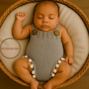 Baby girl romper| girls coming home outfit| Newborn girl take home outfit| Baby girl photo outfit| Knitted baby clothes| Knitted bodysuit