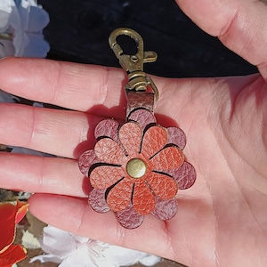 Rot, Orange und Burgund Leder Blume Geldbörse Charme, 9 Styles, Bag Flair, Clip, Weiß, Rot, Braun, Blau, Türkis, Gelb, Olive, Blau