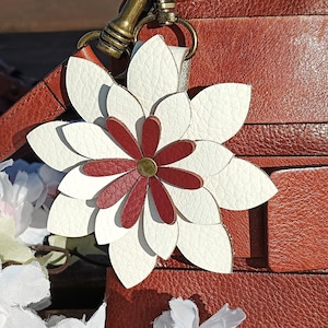 Leder Weiß und Burgund Blumen Geldbörse Charme, 4 Styles, Geldbörse Charme Zubehör, Clip auf Tasche Geldbeutel Charme, echtes Leder Tote Charme