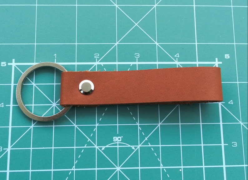 Dad Keychain Personalised Leather Keyring Laser Etched Husband Gift Roman Numerals Keychain Special Date Men Gift Anniversary Date