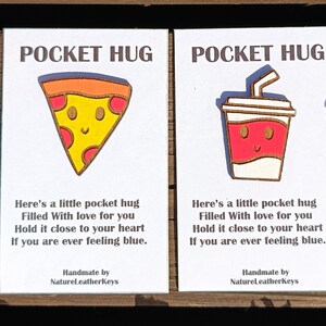 Best Friends Pocket Hugs lot de 2 pizzas et sodas, cadeau tu m'as manqué, jeton de poche en bois découpé au laser peint à la main, je pense à vous, cadeau amusant