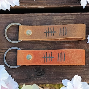 9 Years Tally Mark Keychain, 28 COLORS Personalised Leather Keyring ...