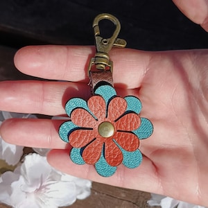 Rot Orange Und Blau Türkis Leder Blume Geldbörse Charme, 9 Styles, Bag Flair, Clip An, Weiß, Burgund, Rot, Braun, Gelb, Olive, Blau