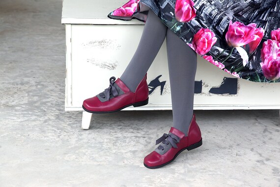 dark red flat shoes