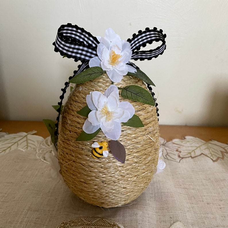 Beehive Decor, Bee Skep, Beehive Porch Decor, Beehive Centerpiece for Baby Shower Bridal Shower, Beehive Tablescape, Bumblebee Hive image 3